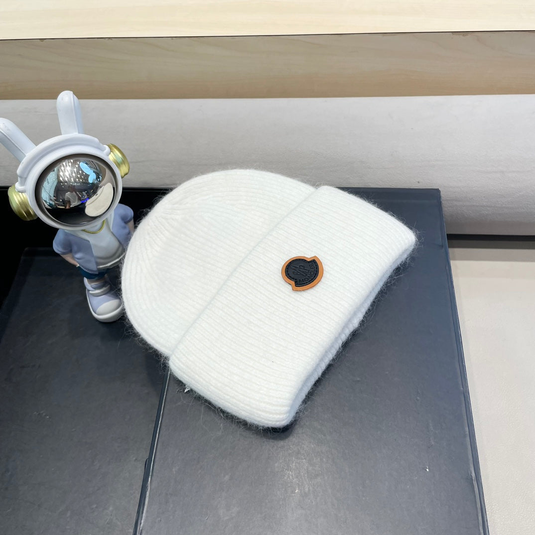 BEANIE HAT IN WHITE WOOL 438126