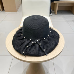 WIDE BRIM HAT IN BLACK STRAW 673034