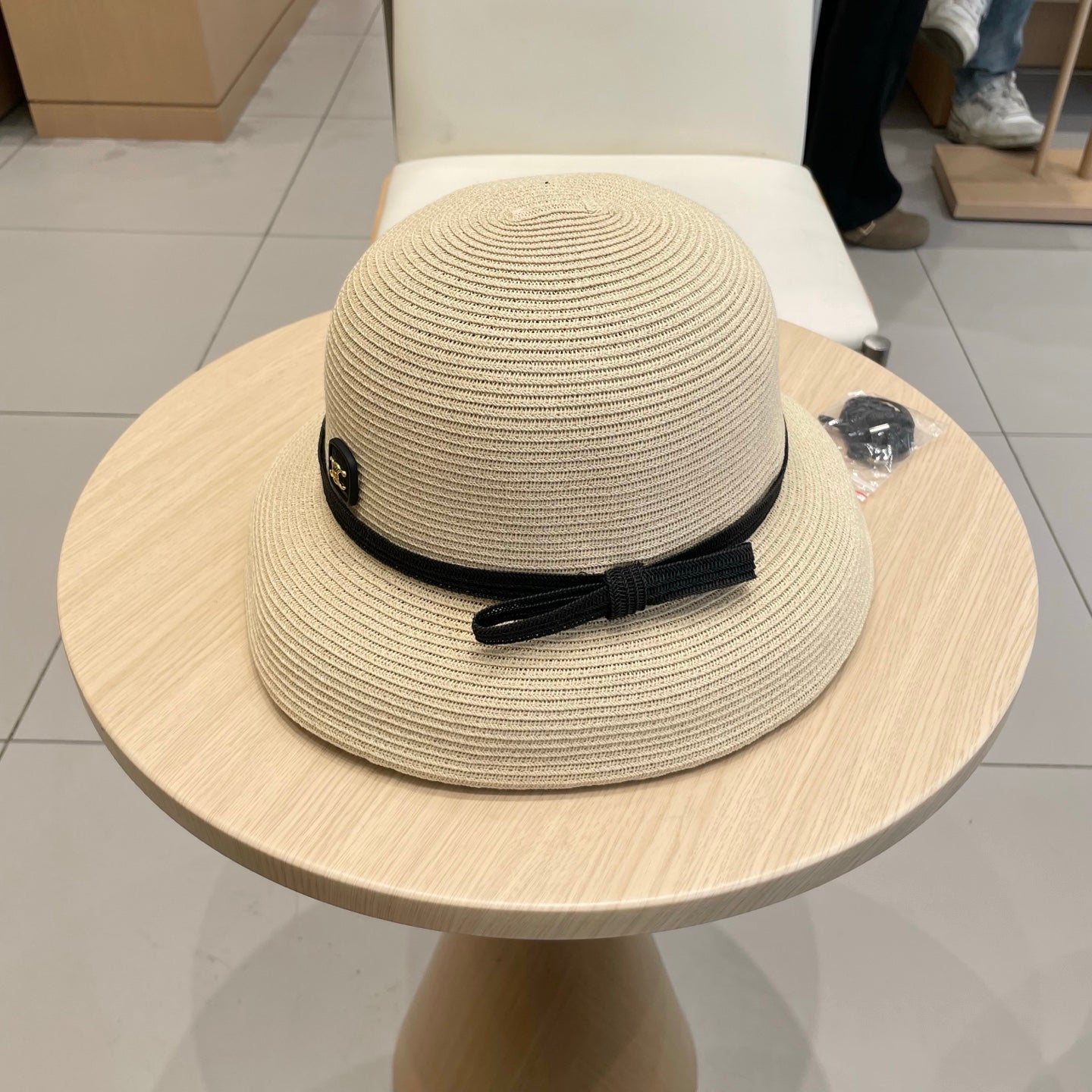 BUKET HAT MODEL 650560 IN BEIGE SPRAY FABRIC