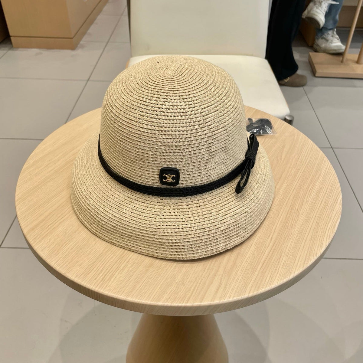 BUKET HAT MODEL 650560 IN BEIGE SPRAY FABRIC