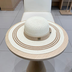 WIDE BRIM HAT MODEL 650411 IN CREAM WHITE & BROWN WOVEN STRAW