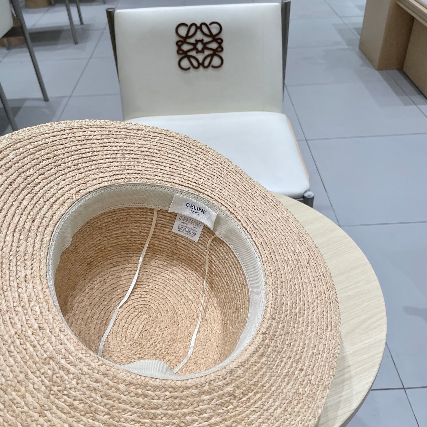 WIDE BRIM HAT MODEL 652232 IN NATURAL WOVEN STRAW
