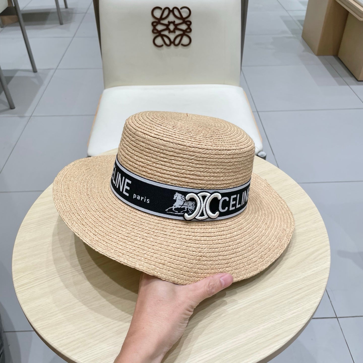 WIDE BRIM HAT MODEL 652234 IN NATURAL WOVEN STRAW