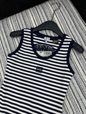 SLEEVELESS TOP WITH RAISED EMBROIDERY AND CREW NECK 267982