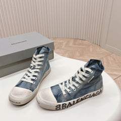 HIGH-TOP SNEAKERS IN BLUE DENIM LOGO PRINT