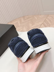 TRAINERS IN MIDNIGHT BLUE SUEDE AND CALFSKIN