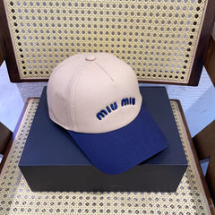MM BASEBALL CAP IN LIGHT BEIGE AND NAVY BLUE FABRIC WITH LOGO EMBROIDERY