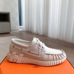 KETCH SNEAKER IN PALE GRAY SUEDE