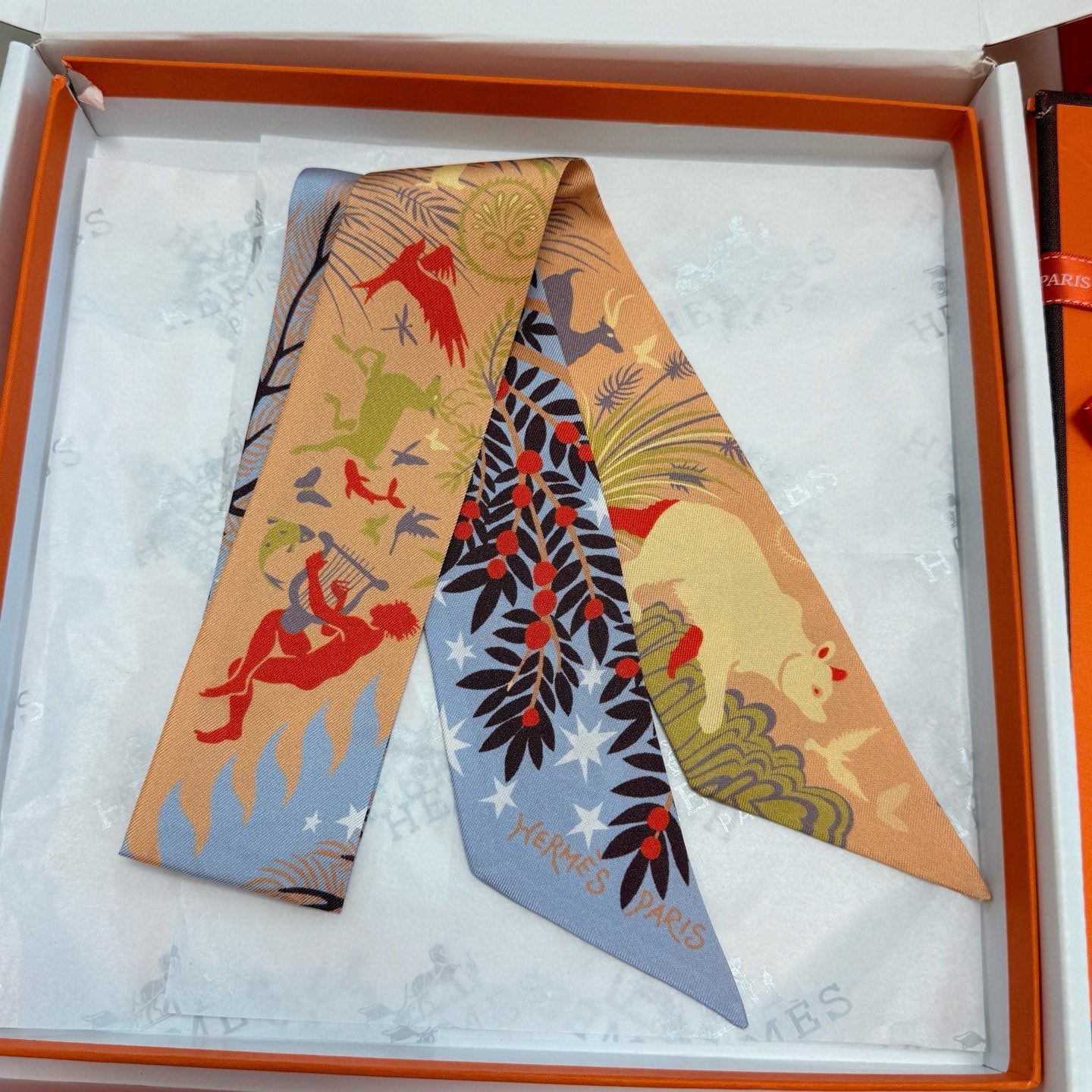 HERMES 25S SILK NECKERCHIEF 86 IN SILK 714350