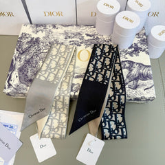 DIOR TWILLY 100 CM IN SILK 714359