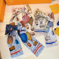 LV TWILLY 120 CM IN SILK 714369