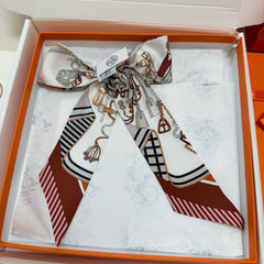 HERMES 25S SCARF 90 IN SILK 853144