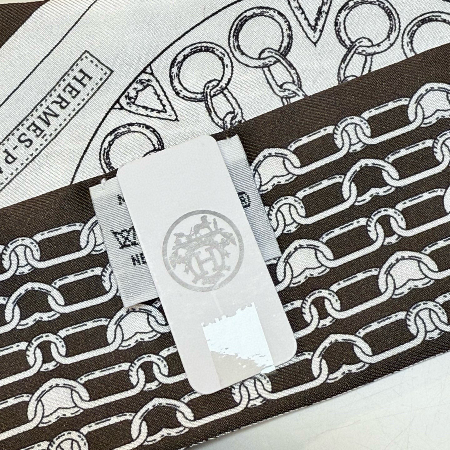 HERMES 25S SCARF 90 IN SILK 856721