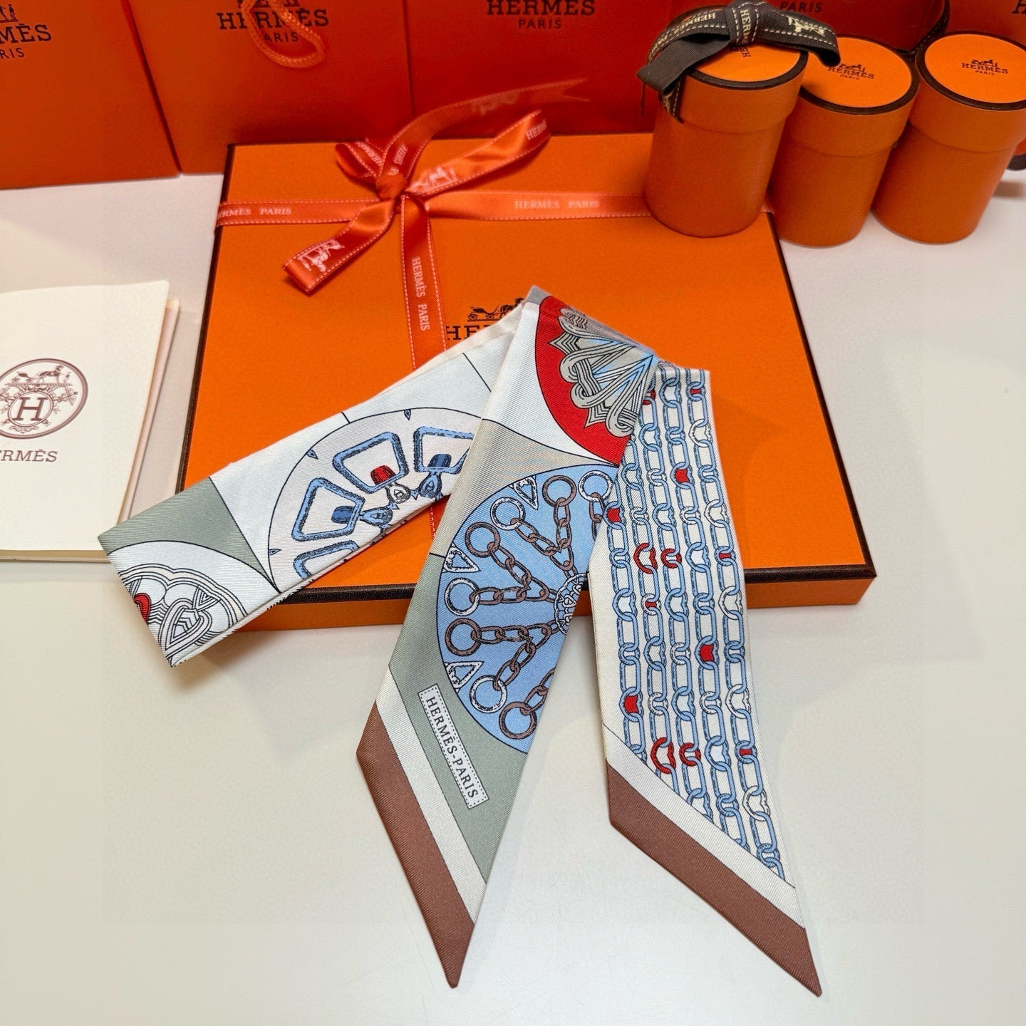 HERMES 25S SCARF 90 IN SILK 856723