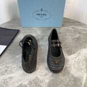 PRADA 25S BALLET FLAT IN BLACK RAFFIA AND CALFSKIN