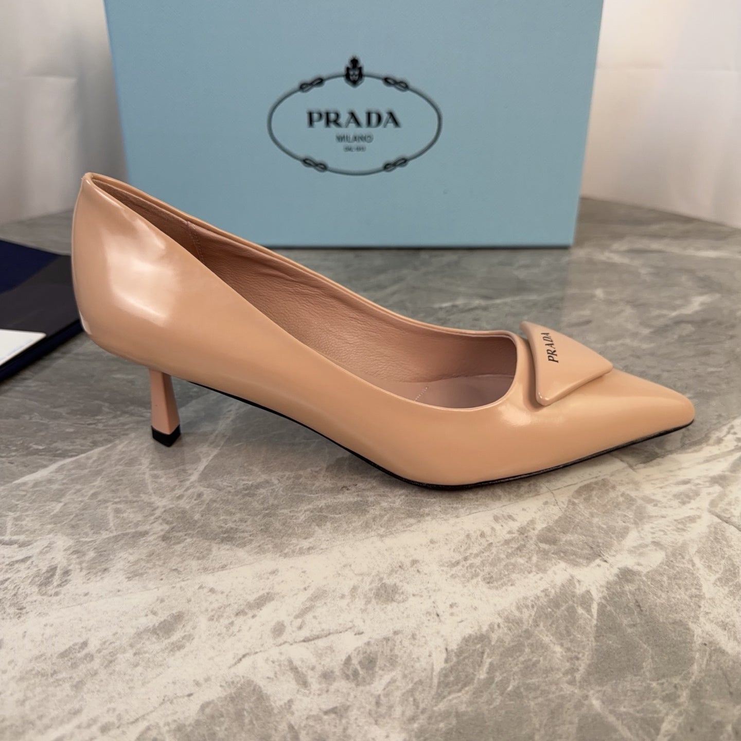 PRADA 25S POINTED-TOE HIGH HEELS 55 MM IN WARM BEIGE LAMBSKIN
