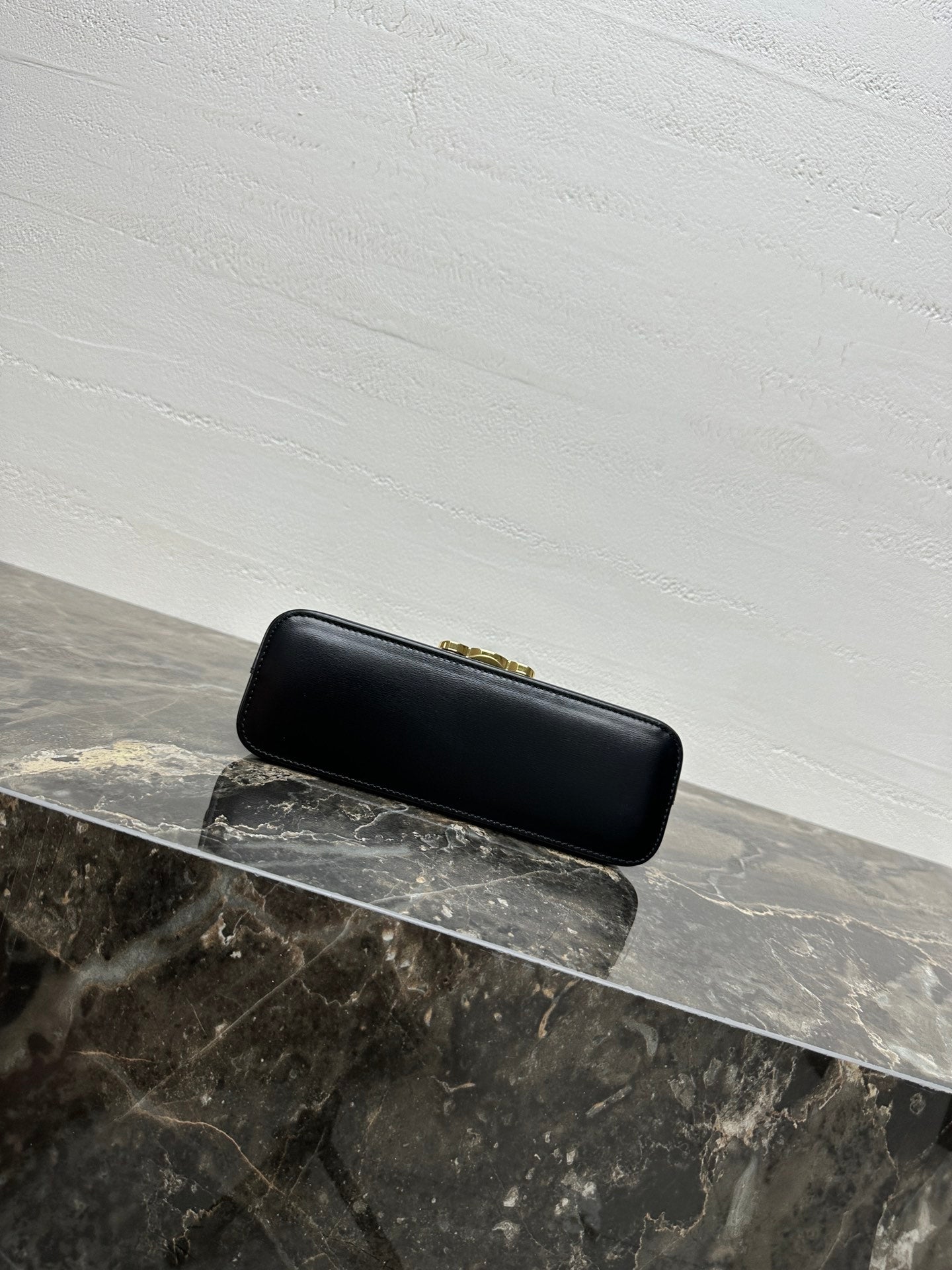 CELINE 25S TRIOMPHE BAG 24 IN BLACK SHINY CALFSKIN