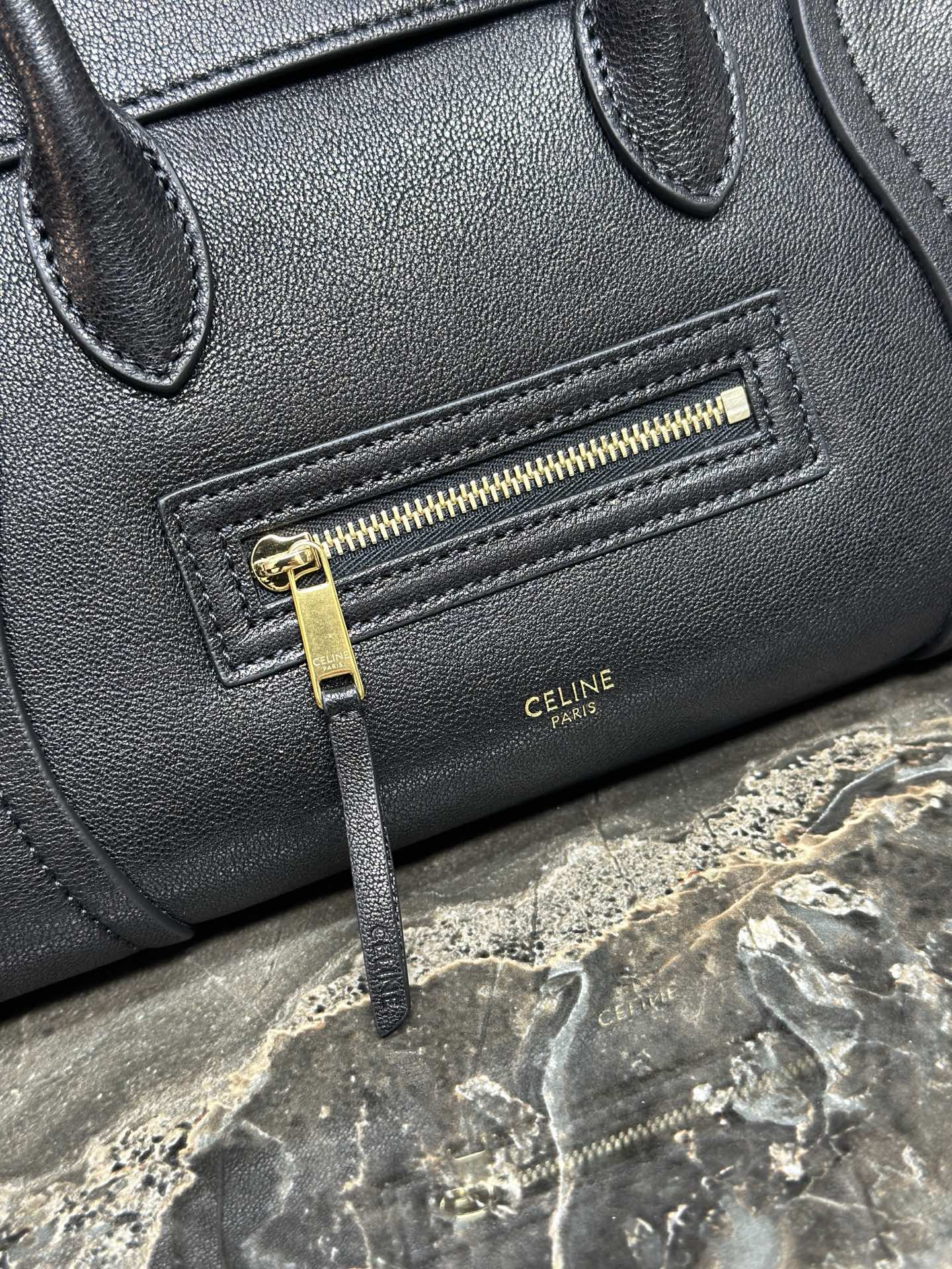 CELINE 25S NEW LUGGAGE 38MM IN BLACK SHINY LAMBSKIN GOLD HARDWARE