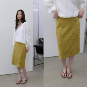 PRADA 25S SUEDE MIDI SKIRT 561
