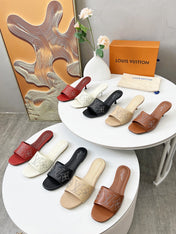 HIGH MULE IN RUBY RED LAMBSKIN WITH RHINSTONES 55 MM