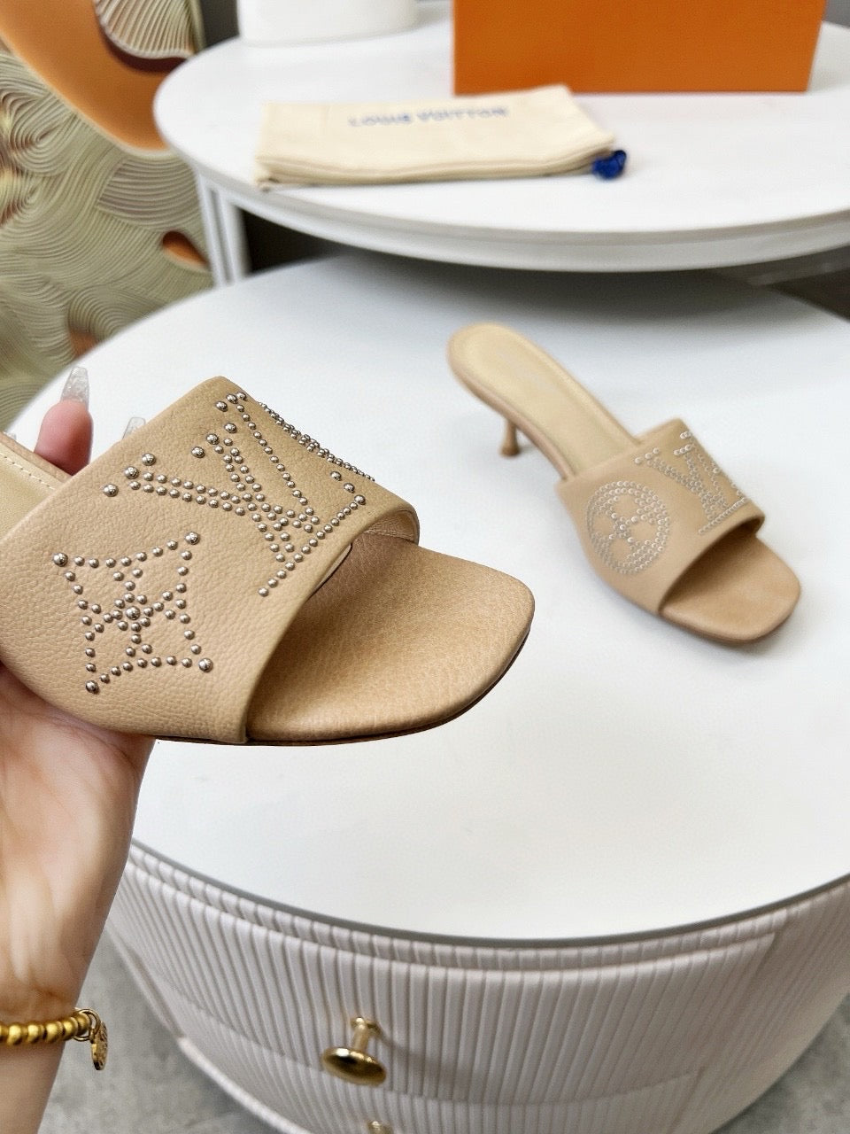 HIGH MULE IN CAMEL BEIGE LAMBSKIN WITH RHINSTONES 55 MM