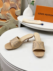 HIGH MULE IN CAMEL BEIGE LAMBSKIN WITH RHINSTONES 55 MM