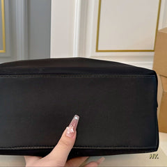 HOBO BAG 30 IN BLACK RE-NYLON SILVER HARDWARE