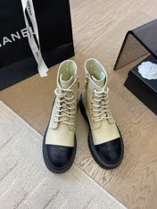 ANKLE BOOTS IN PEARL GRAY MIX BLACK CALFSKIN