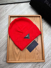 BEANIE HAT IN CHERRY RED WOOL AND RABBIT FUR 436398