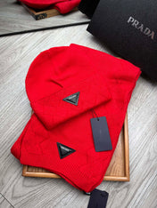 SET SCARF AND HAT IN CHERRY RED WOOL AND RABBIT FUR 397409