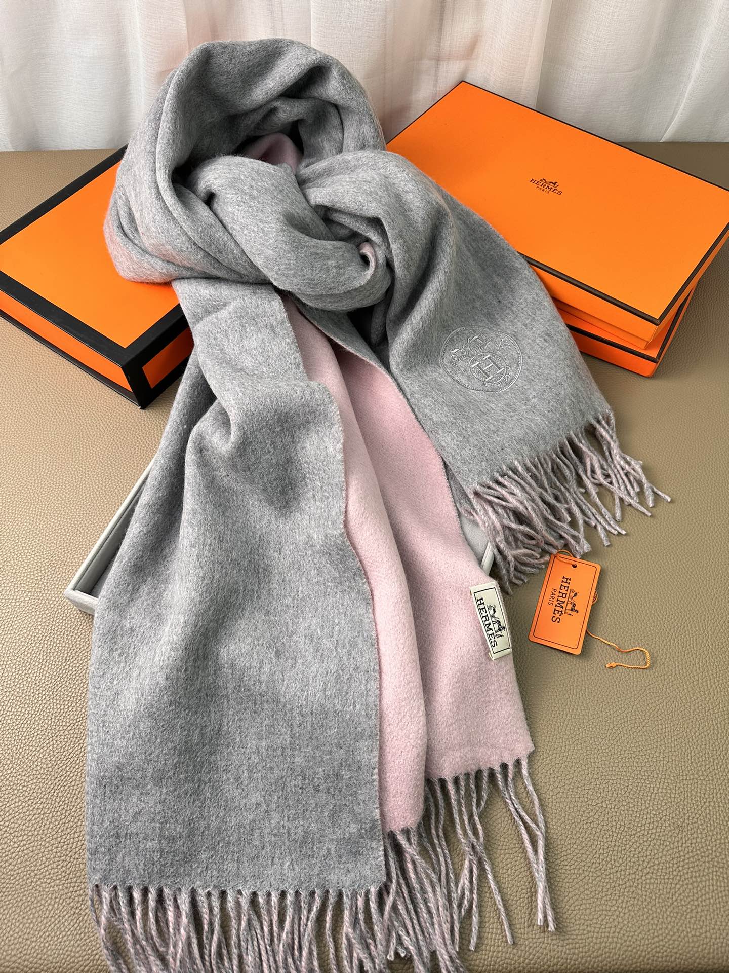 DOUBLE-FACE SCARF 200 CM IN LIGHT PINK AND GREY CASHMERE