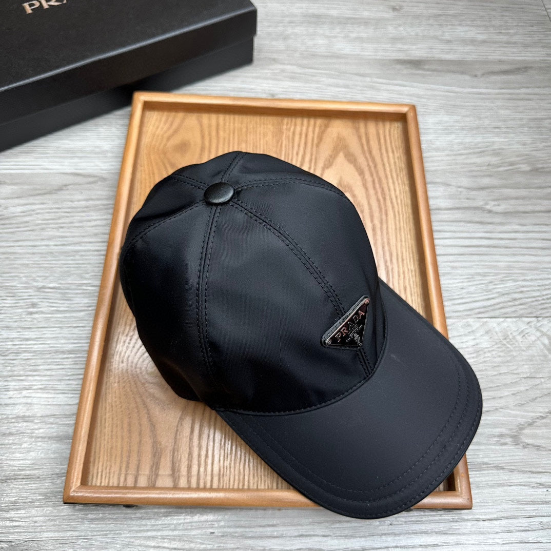 BASEBALL HAT IN BLACK RE-NYLON 214514