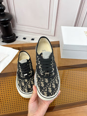 DIOR 26S LOW TOP SNEAKERS 35MM IN BLACK OBLIQUE CANVAS WITH RUBBER SOLE