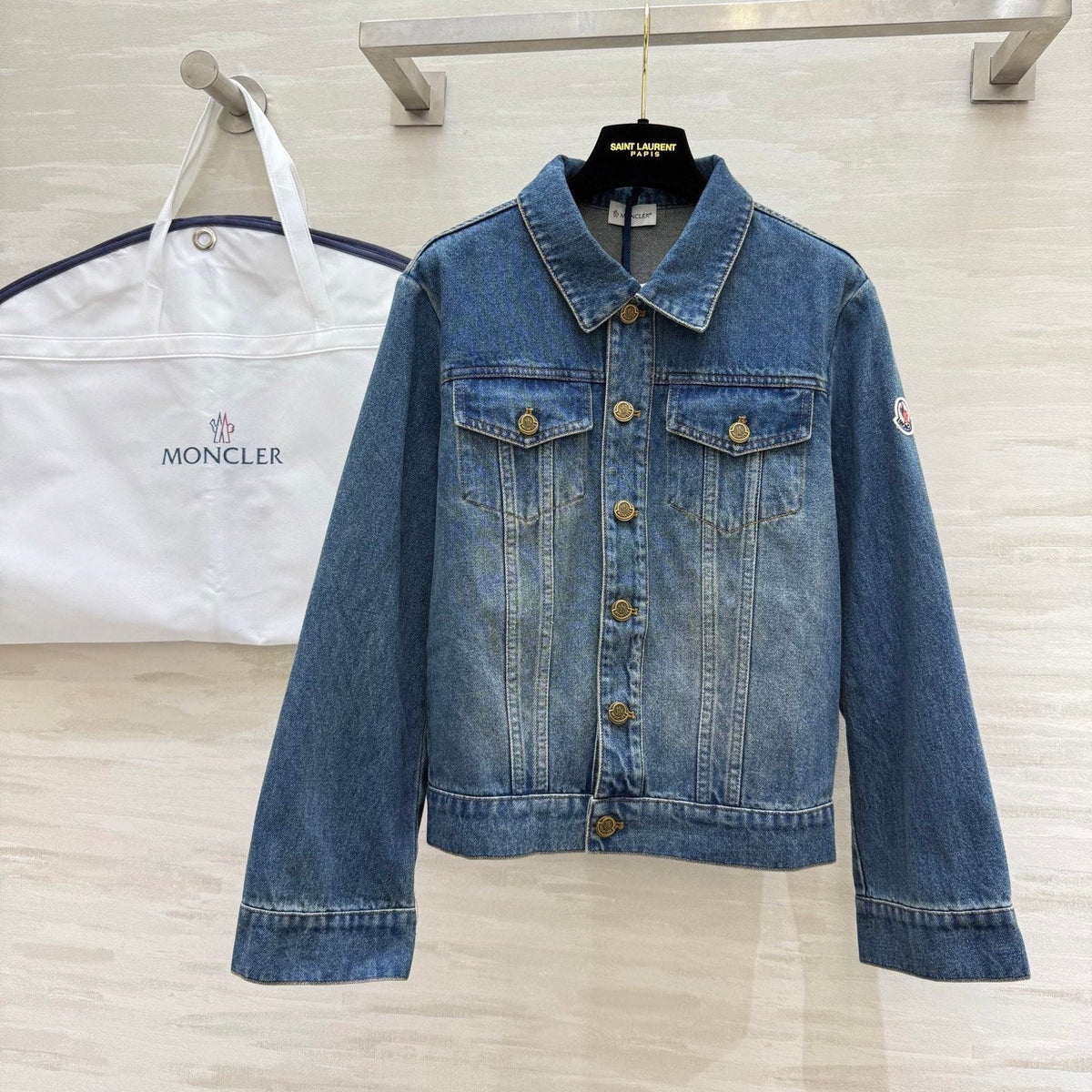 MONCLER 25S JACKET 303381