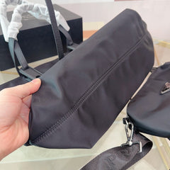 LARGE TOTE BAG 36 IN BLACK RE-NYLON FABRIC