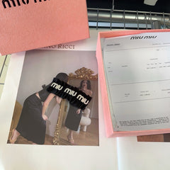 SET HAIRBAND AND HAIR CLIP IN BLACK WRINKLED FABRIC 332067