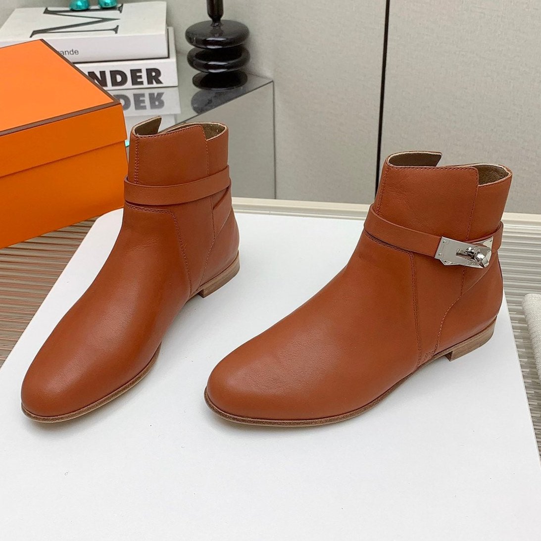 WOMEN'S NEO ANKLE BOOT IN ALLOY ORANGE CALFSKIN