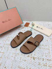 SANDALS IN LIGHT BROWN CALFSKIN