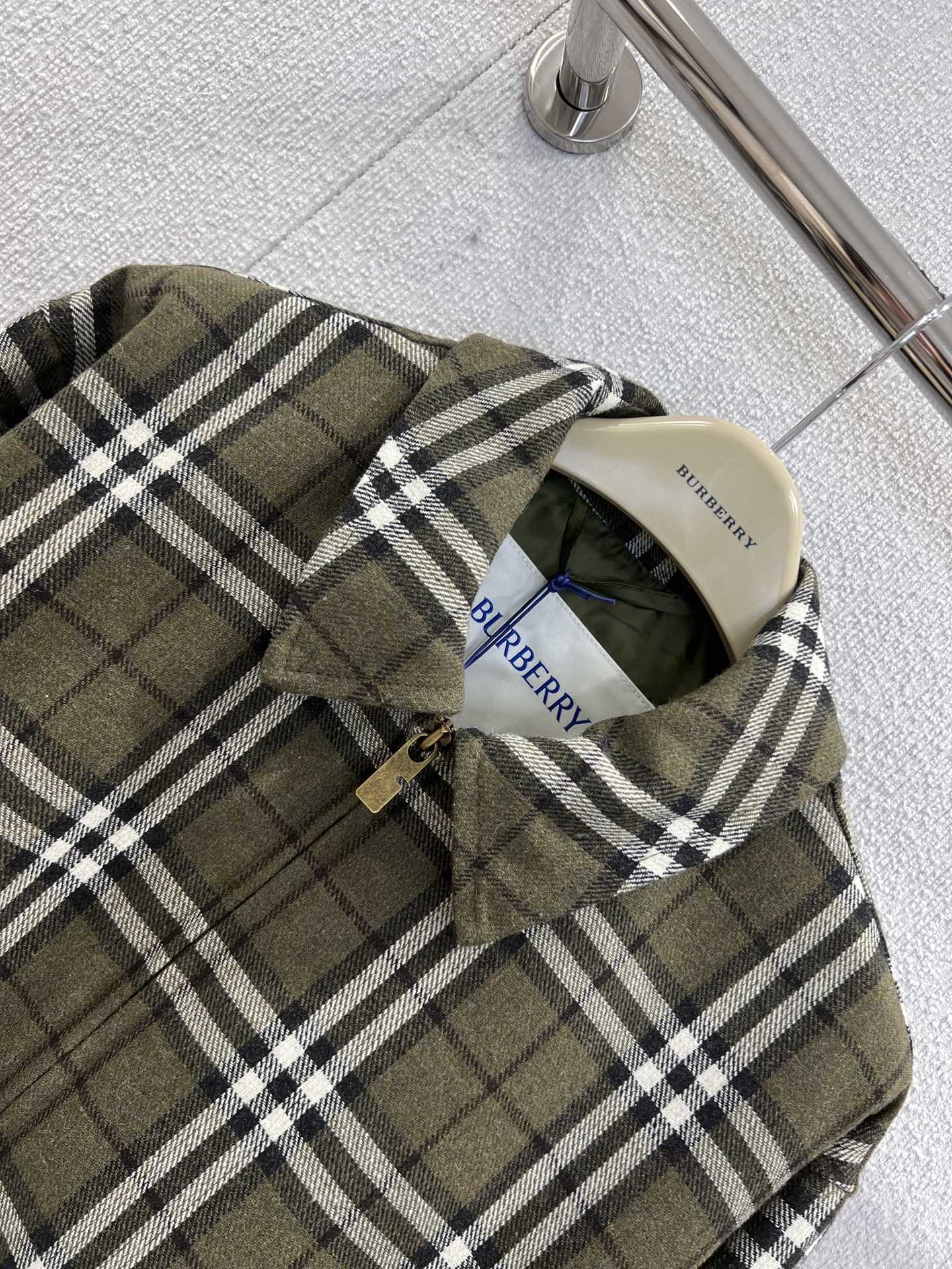 BURBERRY 25S PLAID JACKET 0017