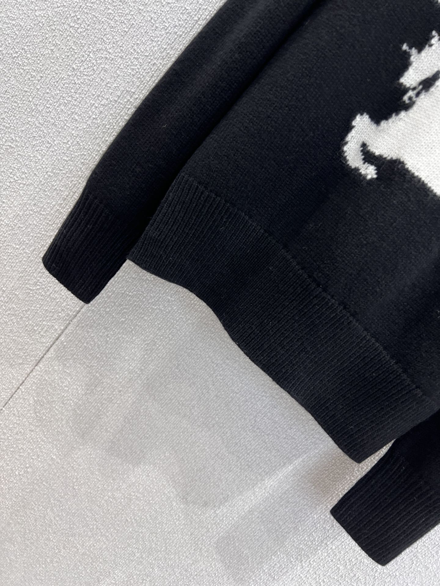 BURBERRY 25S KNITTED SWEATER 0020