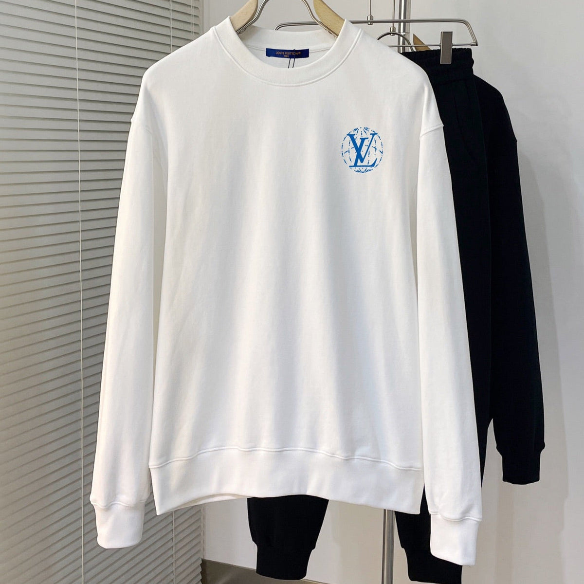 LV SWEATER WHITE COTTON FABRIC 239599