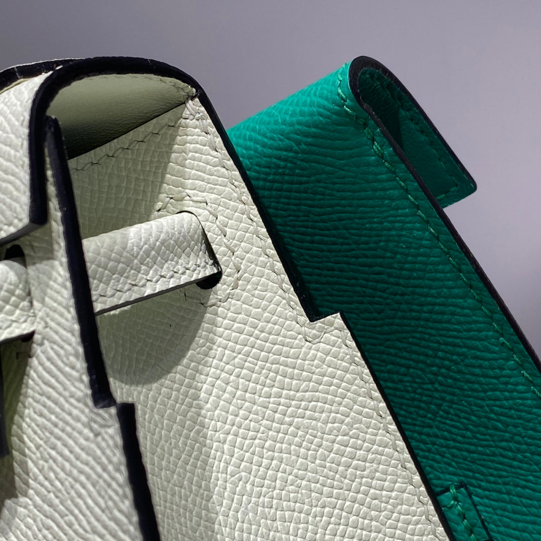 KELLY DOLL 18 IN LIGHT GREEN CALFSKIN