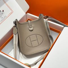 HERMES 25S MINI EVELYNE 18 IN ETOUPE EPSOM PATTERNED STRAP CALFSKIN SILVER HARDWARE