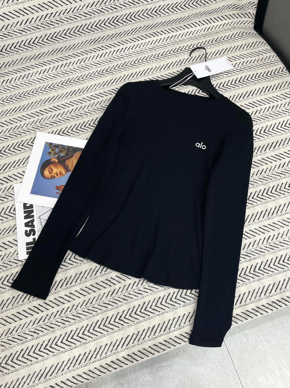 ALO LONG SLEEVE T-SHIRT STYLE 70