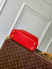 CAPUCINES MINI 23 IN RED TAURILLON GOLD HARDWARE