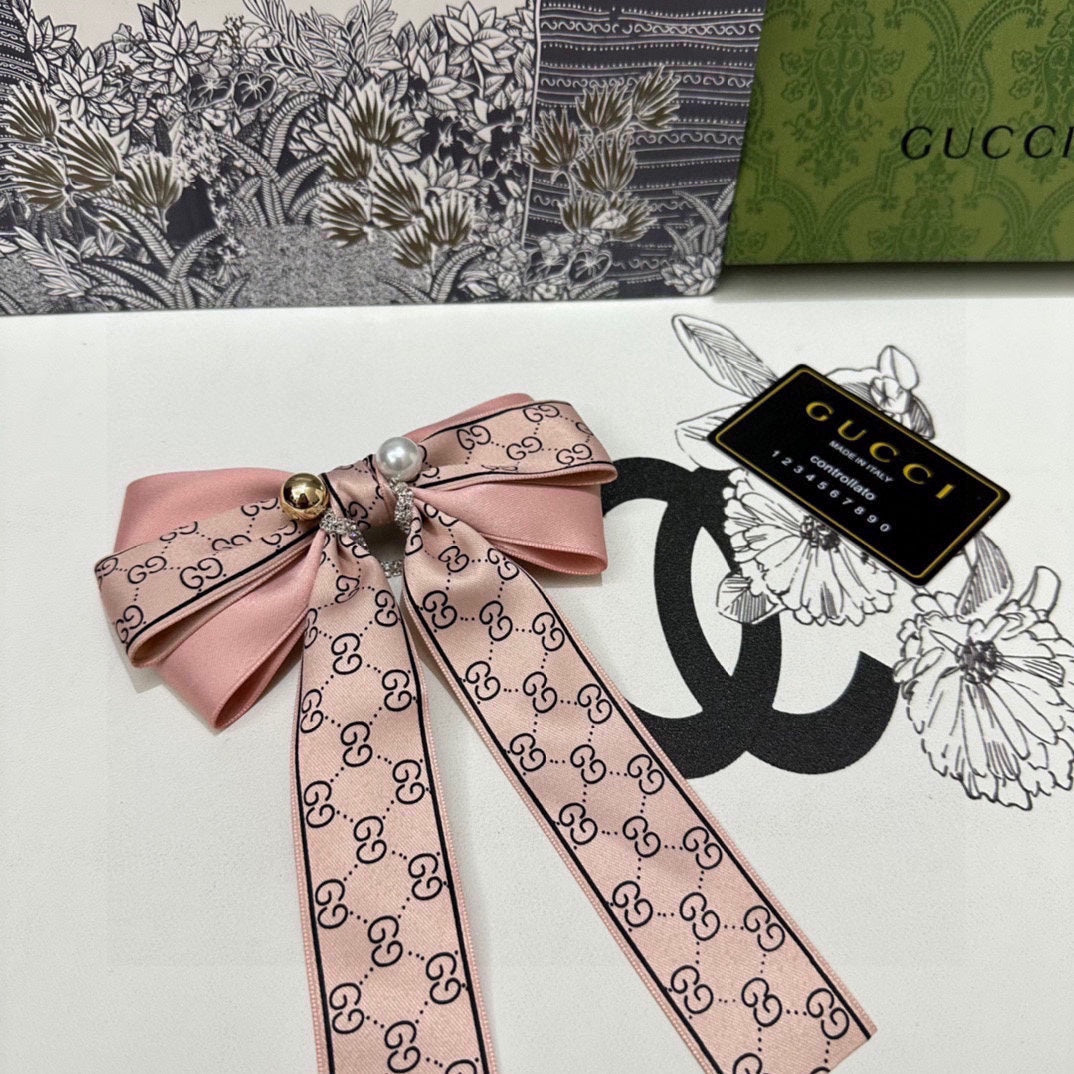 RIBBON BOW HAIR CLIP IN BABY PINK RE-NYLON ATTACHED PEARL 358259