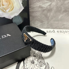 HAIRBAND IN BLACK KNITTED WOOL 381465