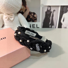 HAIR BAND IN BLACK CHIFFON PEARL-EMBELLISHED 395328