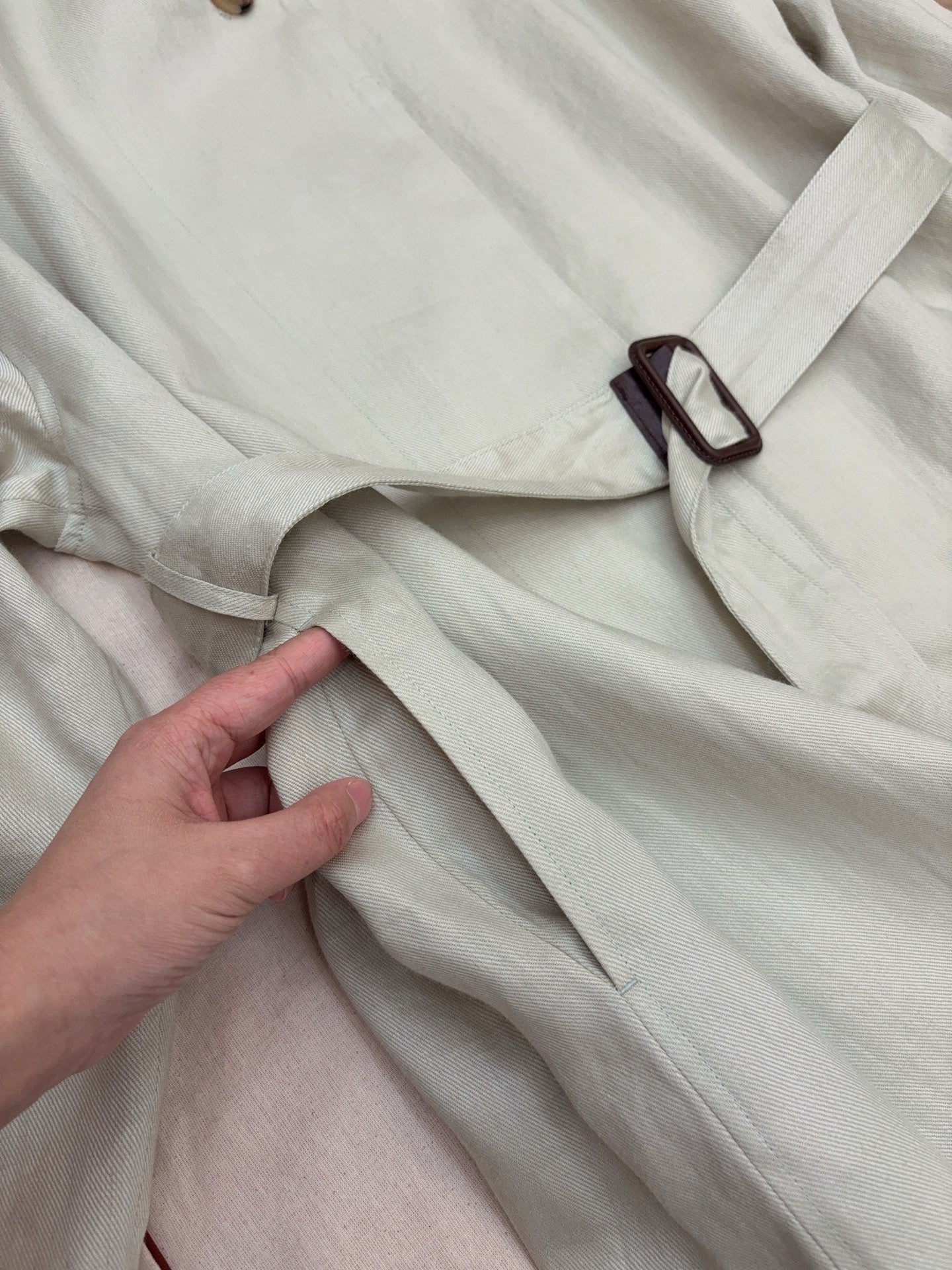 LP TRENCH COAT STYLE 16