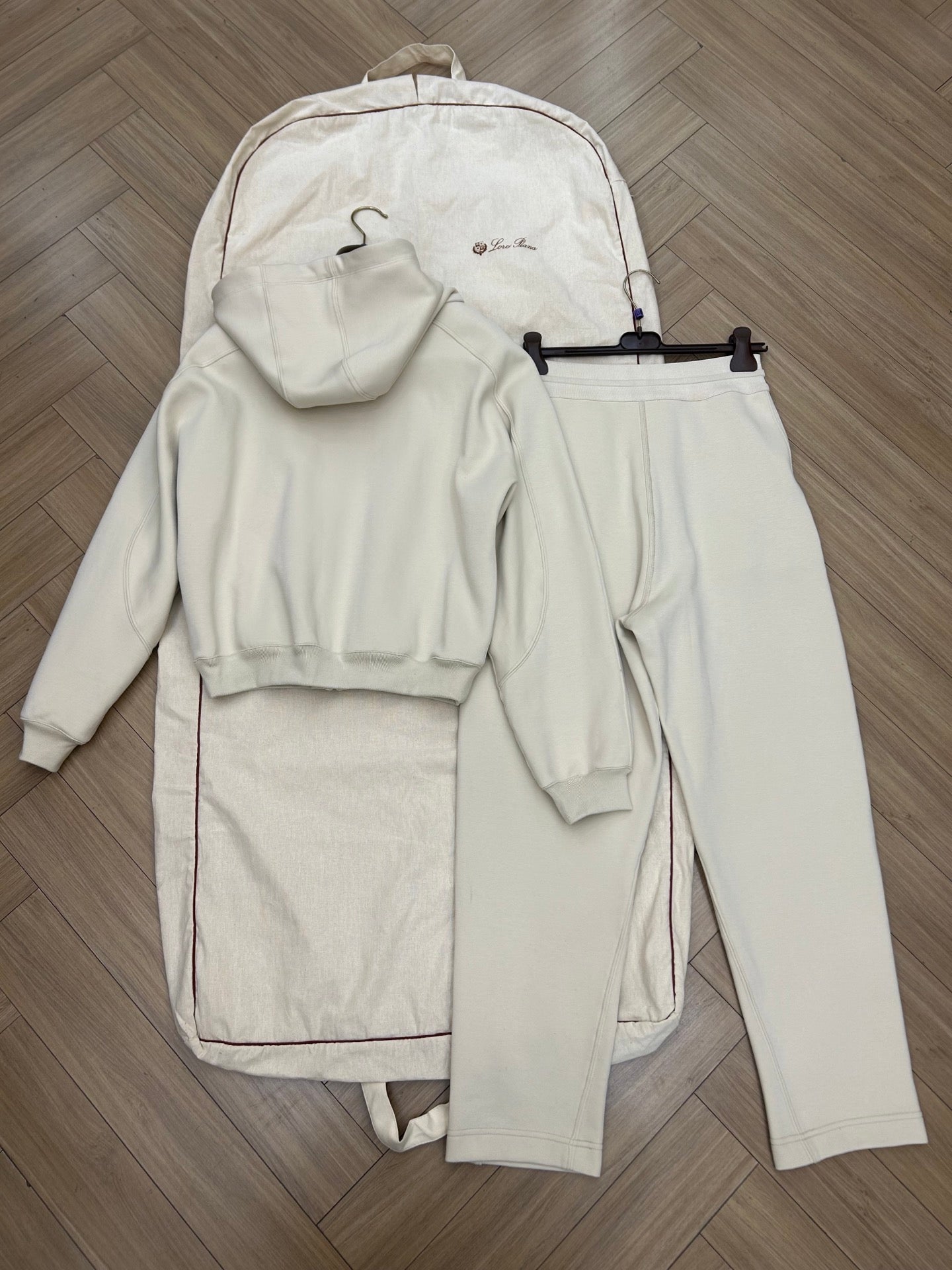 LP 26S SPORTSWEAR SET 593